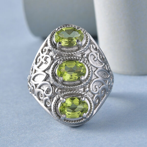 Nat&uuml;rlicher Peridot Ring Edelstahl  ca. 2,39 ct image number 2