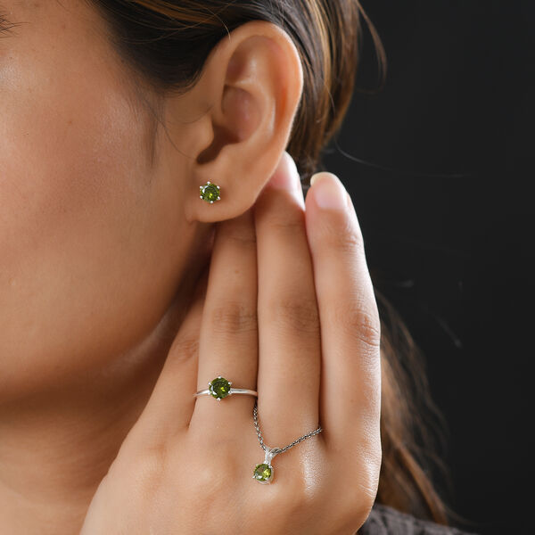 3er-Set LUSTRO STELLA Peridot Zirkonia Ring, Ohrstecker und Anh&auml;nger 925 Silber image number 3