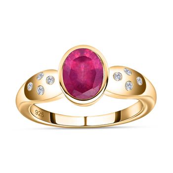 Afrikanischer Rubin (Fissure gef&uuml;llt), Wei&szlig;er Zirkon Ring, 925 Silber vergoldet (Gr&ouml;&szlig;e 19.00) ca. 1.81 ct