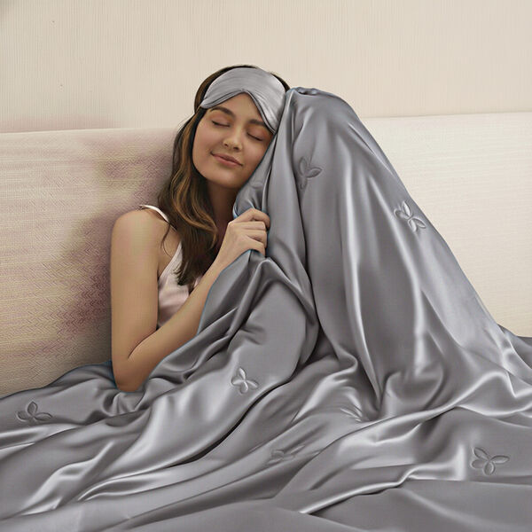 Serenity Night Seidendecke aus 100% Maulbeerseide mit 500gsm Kunstdaunenf&uuml;llung, 135x200cm, Grau image number 2