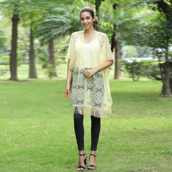 JOVIE Spitze Cardigan mit Quaste, Einheitsgr&ouml;&szlig;e, gelb