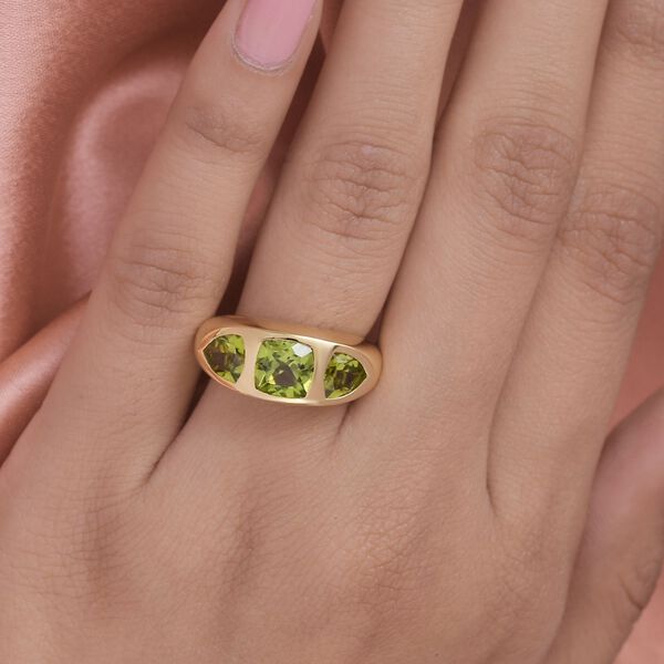 Nat&uuml;rlicher Peridot 3 Stein Ring 925 Silber vergoldet  ca. 3,20 ct image number 3