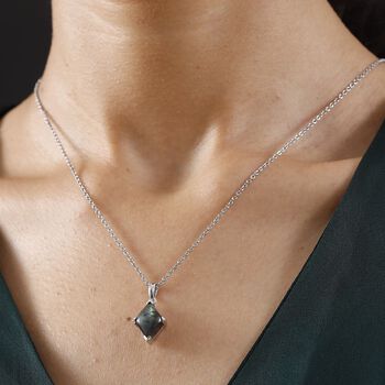 Labradorit Anh&auml;nger mit Kette (ca. 50 cm), Nickelfreies Messing und 316L Edelstahl, ca. 7.50 ct