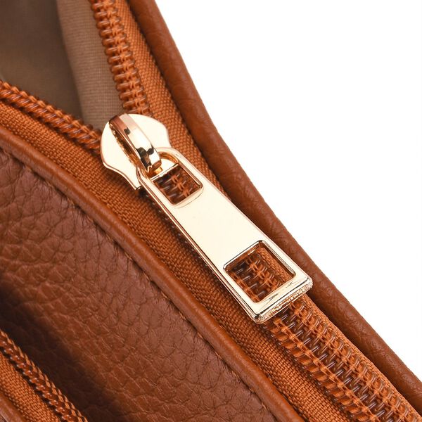 Umh&auml;ngetasche aus feinem Lederimitat mit mehreren Taschen, 120cm Trageriemen, 24x27cm, Braun image number 7