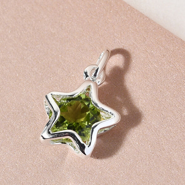 Nat&uuml;rlicher Peridot Stern-Anh&auml;nger, 925 Silber ca. 1,40 ct image number 3