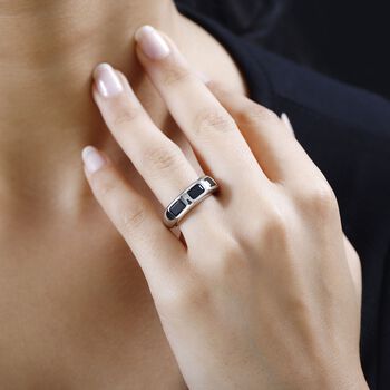 Schwarzer Spinell-Ring - 2,39 ct.