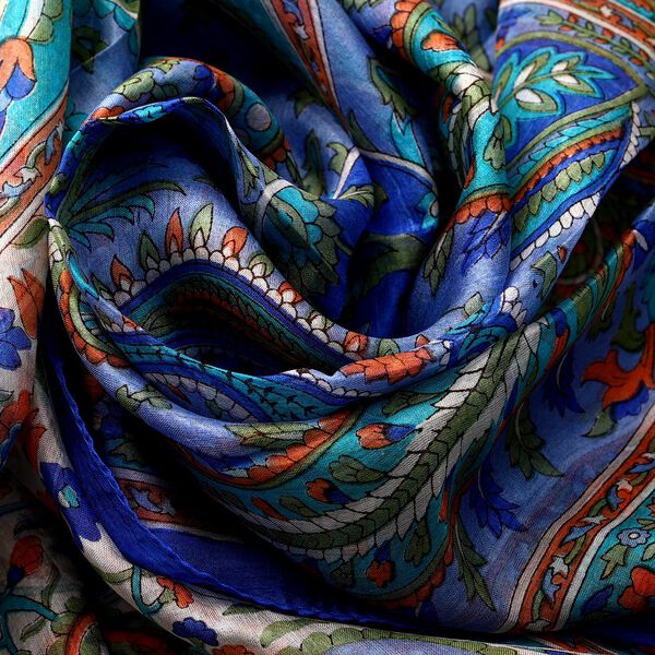 100% satin-Seidenschal, bedruckt mit Kartenmuster, 50x160cm, Blau image number 6