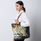 Handtasche mit realistischem Leopardenmuster, Größe 42x10x35,5 cm, Schwarz und Braun image number 1