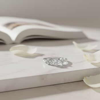 LUXURIANT SGL zertifizierter VS-EF Labor Diamant Ring - 1 ct.