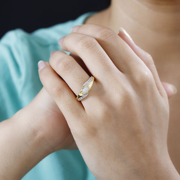 Nat&uuml;rlicher, &auml;thiopischer Welo Opal und Zirkon-Ring - 0,56 ct. image number 4