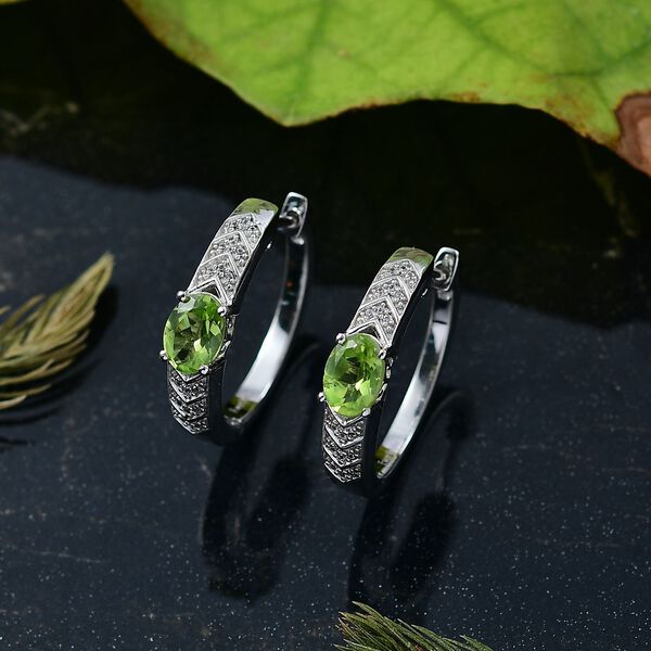 Peridot, Weißer Zirkon Ohrringe Nickelfreies Messing ca. 1,76 ct. image number 1