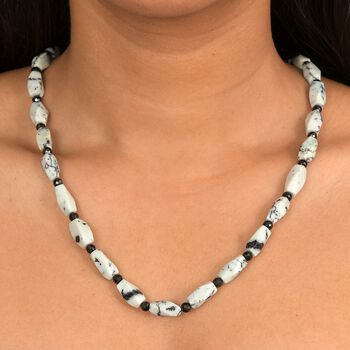 Wei&szlig;er T&uuml;rkis-Jaspis, Schwarzer Spinell Halskette ca. 50 cm Nickelfreies Messing platiniert ca. 200.00 ct