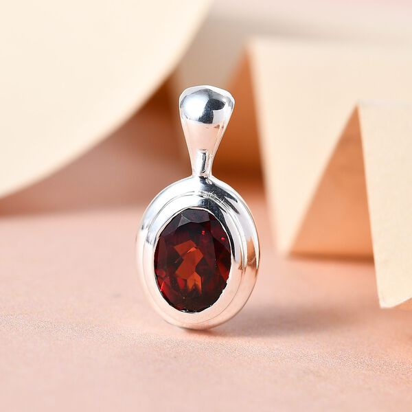 Roter Granat-Anh&auml;nger - 1,49 ct. image number 3