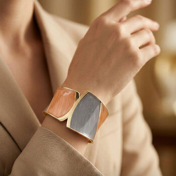 Emaille-Armreif im Colorblock-Design, 17cm, Braun-Grau