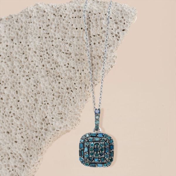Blauer Diamant Cluster-Anh&auml;nger mit Kette in Silber image number 2