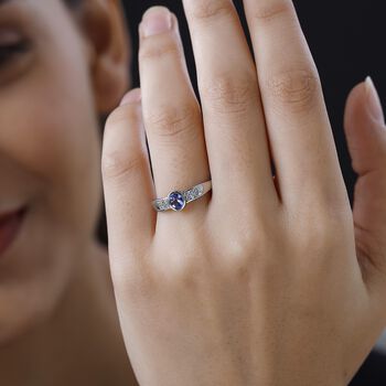 Tansanit und wei&szlig;er Zirkon-Ring - 0,46 ct.