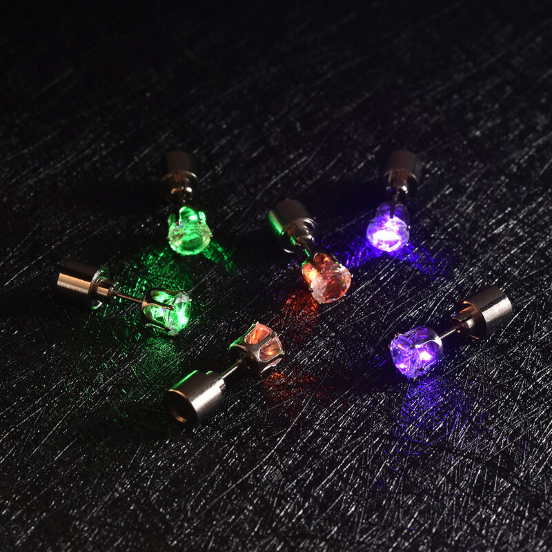 DIAMOON 3er-Set- Kristall-LED-Lichter-Ohrringe in Grün, Lila und Orange