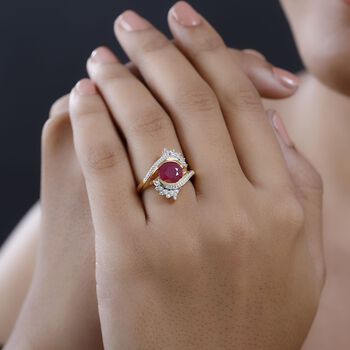 Afrikanischer Rubin und Zirkon-Ring - 3,10 ct.