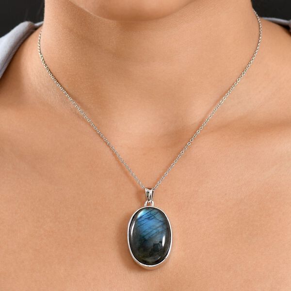 EverTrue Labradorit Anhänger mit 50cm Kette - 29 ct. image number 3