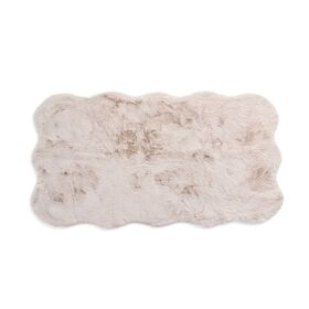 Serenity Night - Kunstfell-Teppich mit Schaumstoffbasis, Wolkenform, 100x180 cm, Reinweiß