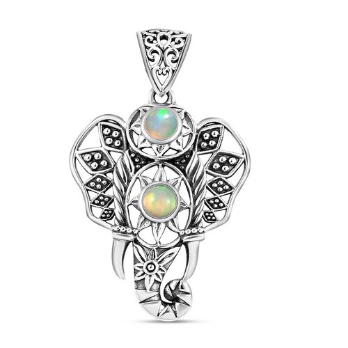 Handgefertigter, natürlicher, äthiopischer Opal Elefant-Anhänger in Silber image number 0