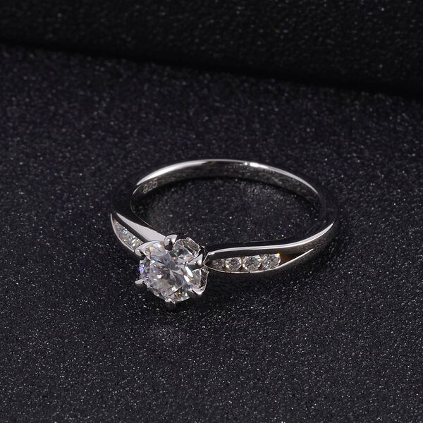 Moissanit Ring, 925 Silber rhodiniert - 0,95 ct. image number 2