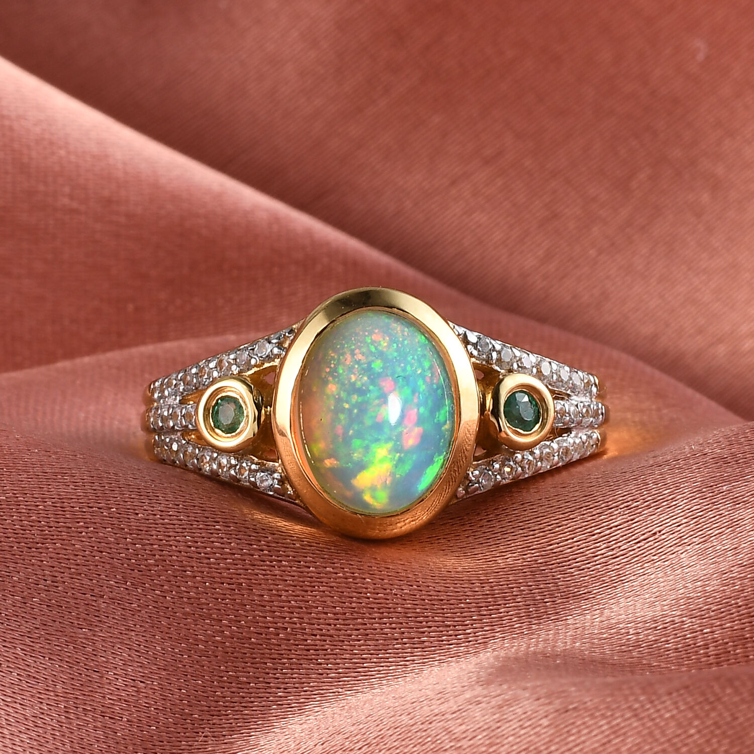 Naturlicher Athiopischer Opal und Smaragd Ring 925 Silber vergoldet GroBe 20.00