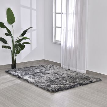 Luxury Edition: 2200 GSM Kunstpelz-Teppich, mit Rutschfeste R&uuml;ckseite aus Wildleder, 160x230cm, Schwarz