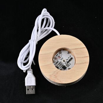 Kristallkugel in gelb mit LED Licht