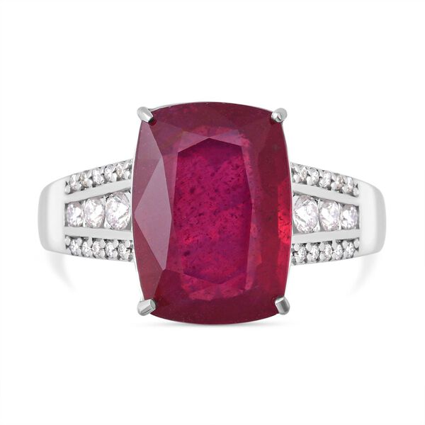 AAA Afrikanischer Rubin und Moissanit-Ring, 925 Silber platiniert  ca. 9,10 ct