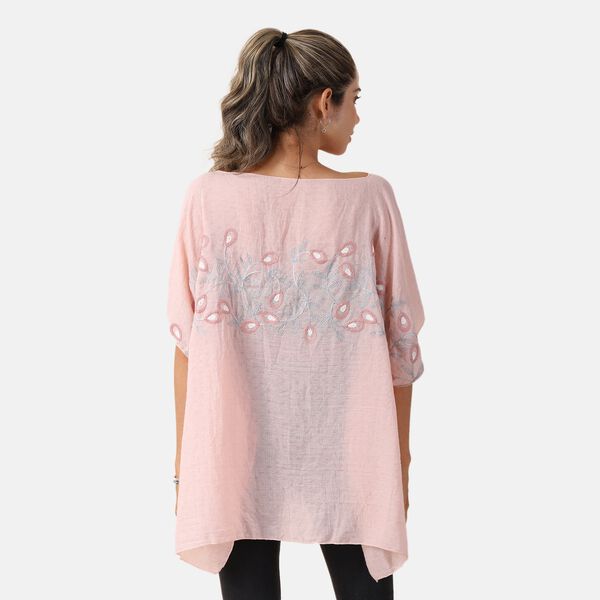 T-Shirt mit Blumen-Stickerei, Rosa, Einheitsgr&ouml;&szlig;e&nbsp; image number 3