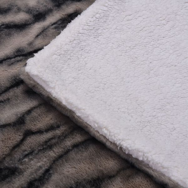 Serenity Night: Wolkenweiche Kunstpelz-Sherpa-Decke, Beige image number 4