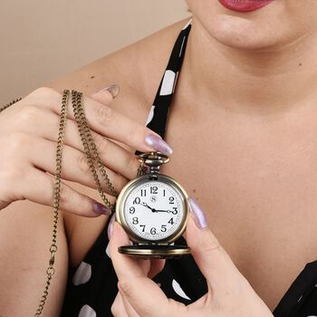 STRADA Taschenuhr mit 79cm Kette im Elefantenmotiv, Japanisches Uhrwerk