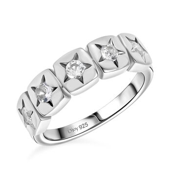 D'Joy AAA Pr&auml;mie Malagasy Mondstein Ring 925 Silber platiniert (Gr&ouml;&szlig;e 17.00) ca. 0,36 ct