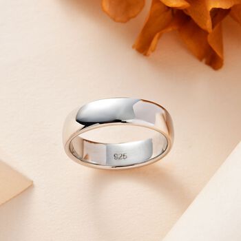 Klassischer Komfort-Bandring, 925 Silber rhodiniert