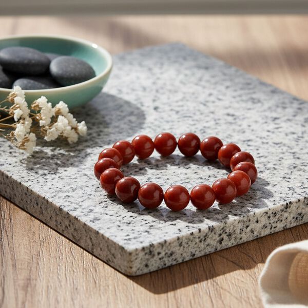 Flexibles rotes Jade Armband - 300 ct. image number 1