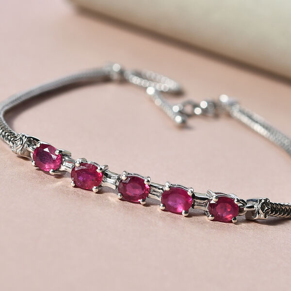 Afrikanisches Rubin und Zirkon-Armband in Silber, 2,67 ct. image number 2