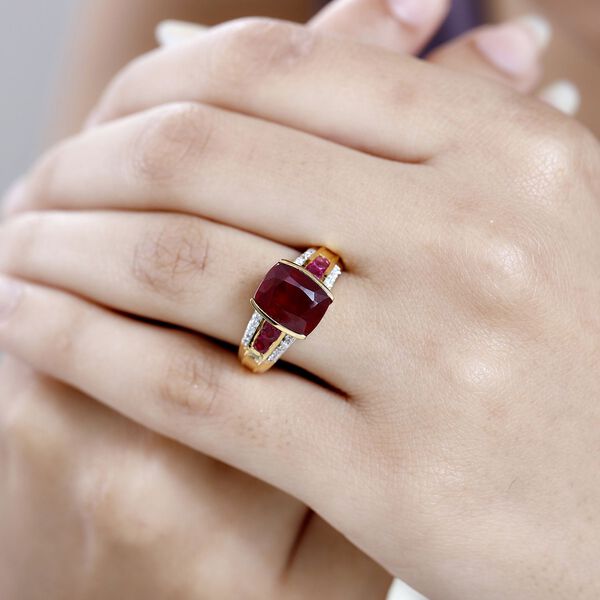 AAA Afrikanischer Rubin und Zirkon-Ring - 5,22 ct. image number 3