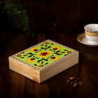 Handbemalte Aufbewahrungsbox aus Kiefernholz, 22x16x5 cm, Blumenmuster, Grün image number 1