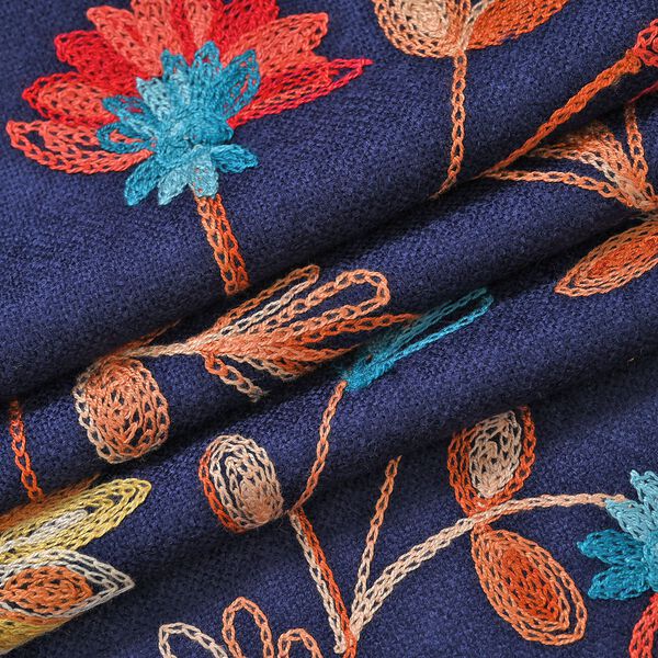 Bestickter Schal mit Fransen, Dunkelblau image number 5