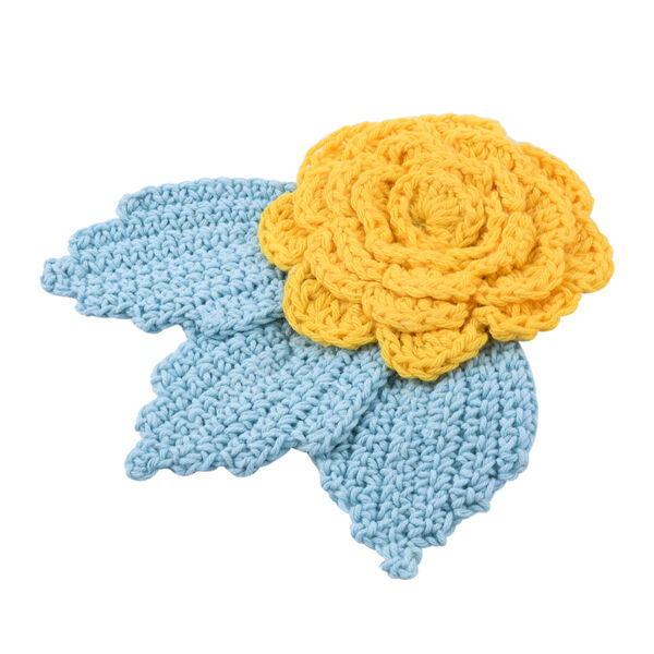 Brosche mit H&auml;kelarbeit Blumen und Bl&auml;tter Design, Gelb image number 1