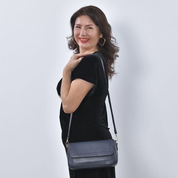 Umhängetasche aus Kunstleder mit abnehmbarem Riemen, Größe 27x7x15 cm, Dunkelblau image number 2