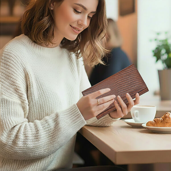 "RfidProtected 100% Lizard Print Embossed Genuine Leather Women's Wallet Color : Brown Size:7.25x4 INCH " image number 3