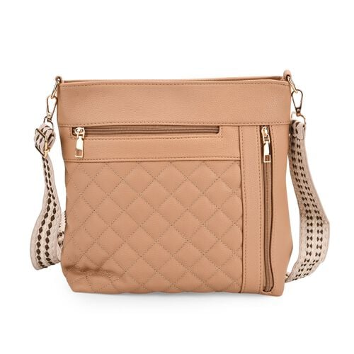 "lifestyle-Color:tan size/Profile:crossbody bag :wall(exterior); PU;Lining(interior):polyester  Pockets(exterior):none;Pockets(interior):none Measurement(cm): 21*13*7.5 cm"