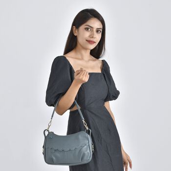 Crossbody Bag aus echtem Leder, gewelltes Design, grau