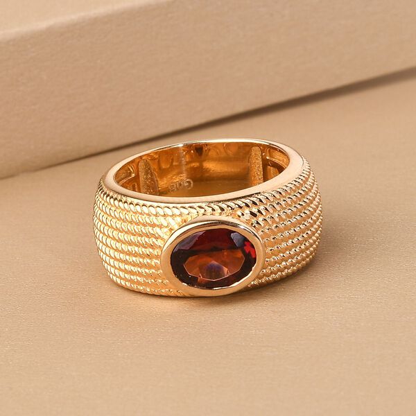 Roter Granat-Solit&auml;r-Ring in Goldton, 1,49 ct. image number 2