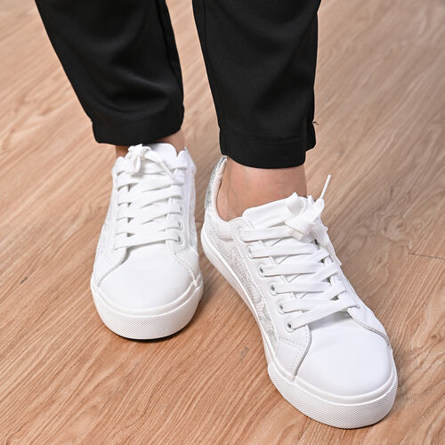 LA MAREY - Sneaker aus Kunstleder, Schlangenhautmuster, Größe 36, Weiß image number 0