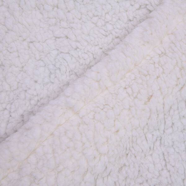 SERENITY NIGHT: 3er-Set - kuschelige Steppdecke und 2 Kissenbez&uuml;ge mit L&ouml;wen-Muster&nbsp; image number 5