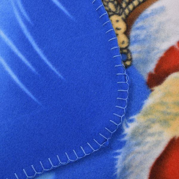 Weihnachtliche Fleecedecke mit Nikolaus Muster image number 2