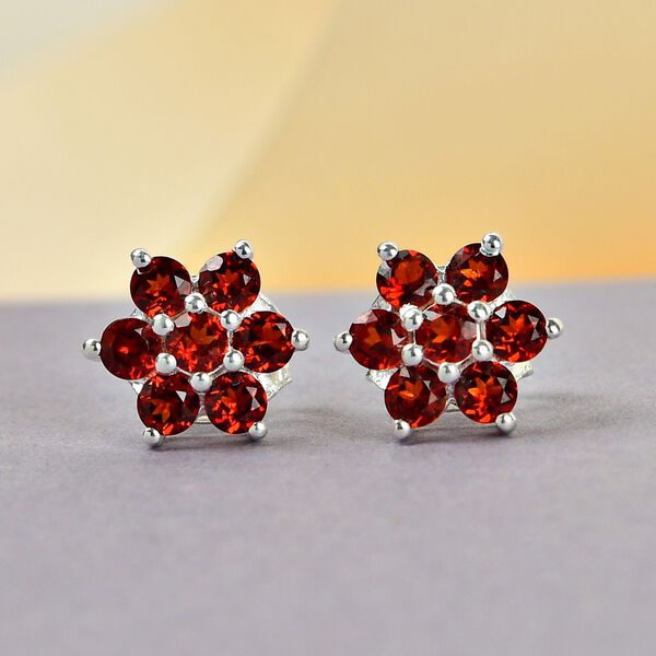 Rote Granat-Ohrringe, 925 Silber ca. 0,81 ct image number 2